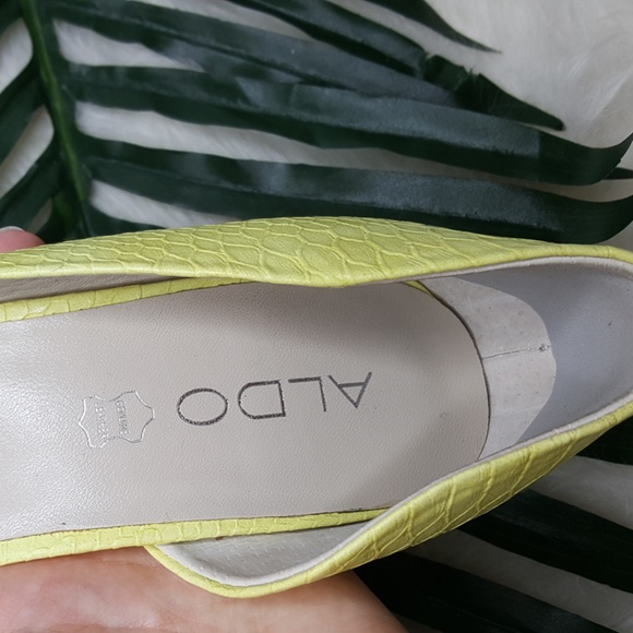 Aldo Aceilia Yellow D'Orsay Pump Heels 9 - Picture 7 of 8